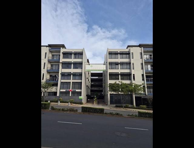 2 BEDROOM APARTMENT FOR SALE IN UMHLANGA RIDGE